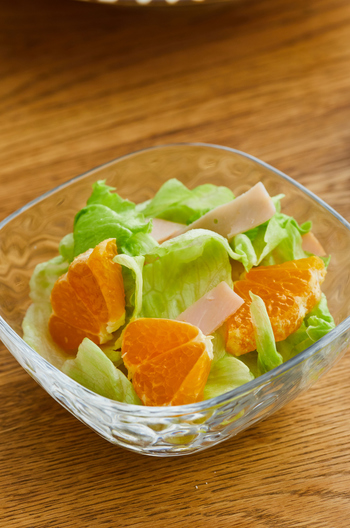 ノンオイル みかんとハムのレタスサラダ