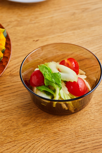 セロリとトマトのレモンマリネ