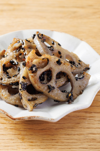 れんこんの黒ごまきんぴら