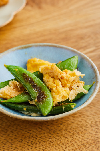 スナップえんどうのふわふわ卵炒め