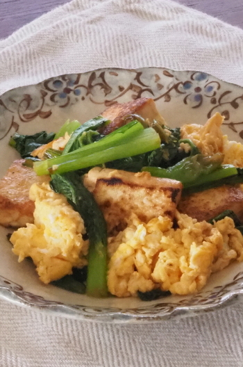 豆腐と小松菜のふわふわ卵炒め
