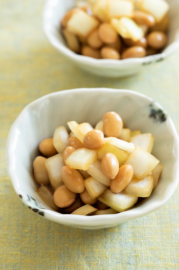 玉ねぎと大豆のぽん酢漬け