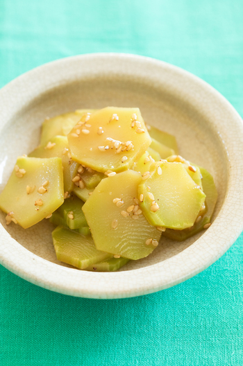 ブロッコリーの茎のラー油あえ