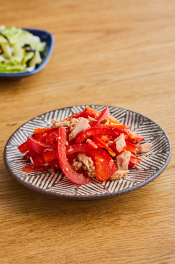 加熱いらず ツナとパプリカのごまあえ