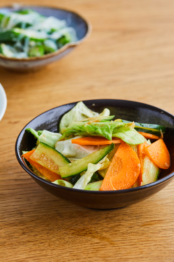 キャベツとにんじんのおかか醤油あえ