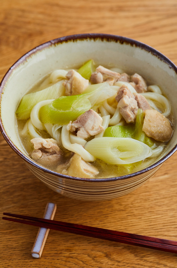 鶏肉と長ねぎの関西風うどん