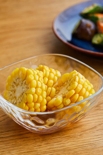 とうもろこしの冷たいおひたし