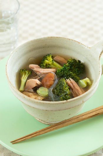 なまり節とブロッコリーの春雨スープ