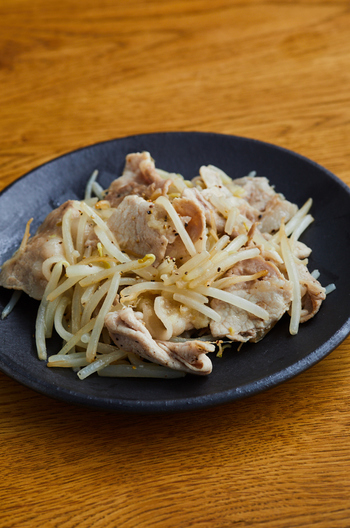 豚肉ともやしのパパッと炒め