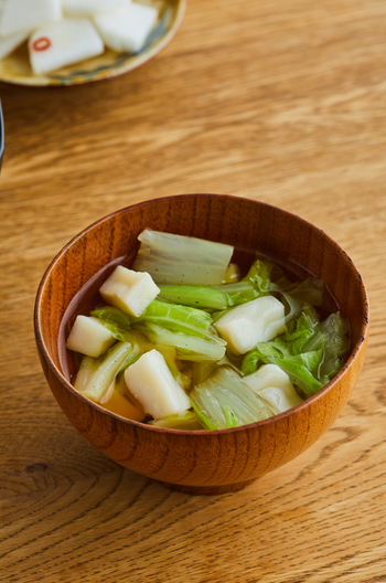 はんぺんと白菜の汁物