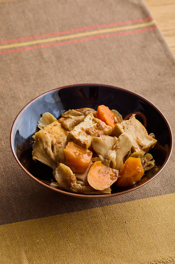 厚揚げとにんじんの甘辛煮