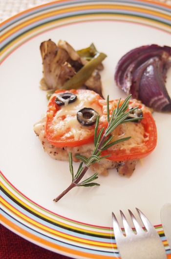 チキンのローズマリー＆チーズ焼き