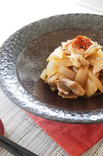 新玉ねぎと豚肉のとろーり炒め煮