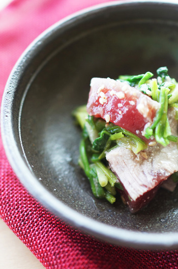 まぐろとセリの辛子味噌和え