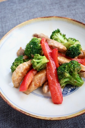 豚肉とブロッコリーのピリ辛炒め