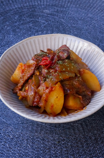 トマト肉じゃが