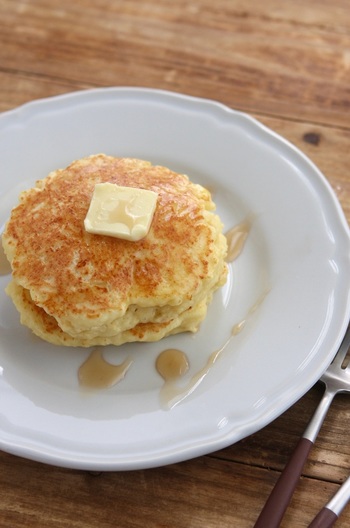 豆腐とヨーグルトのふわふわホットケーキ