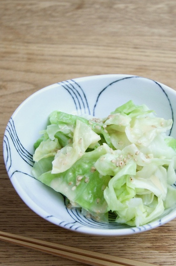 電子レンジで作る キャベツのごま味噌だれ