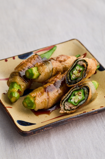 オクラの肉海苔巻き