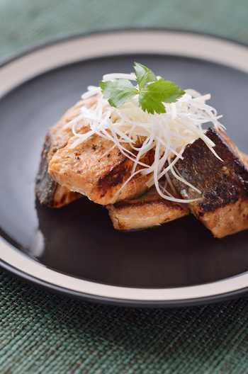 フライパン１つで鮭の甘辛生姜焼き