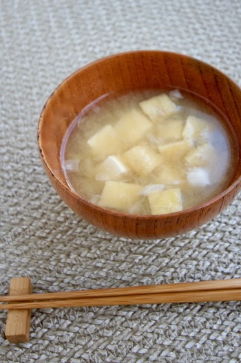 豆腐と油揚げのみそ汁