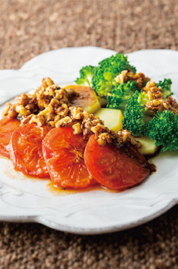 温野菜のクルミバルサミコソース