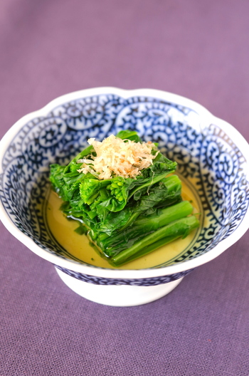 お出汁でいただく菜の花のおひたし