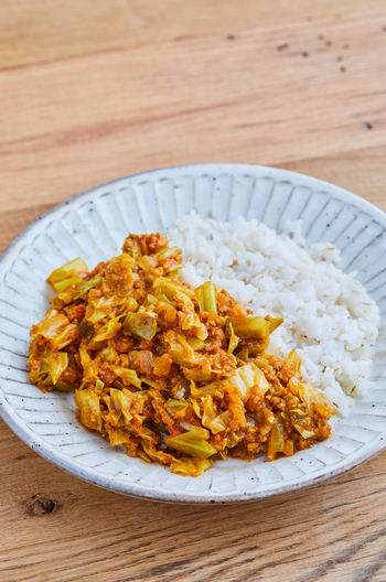 キャベツの無水キーマカレー