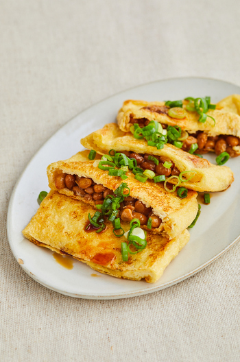 油揚げの納豆はさみ焼き