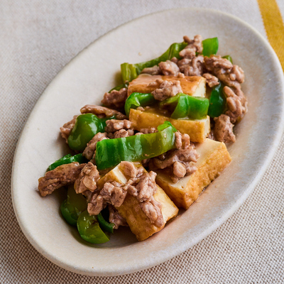 ご飯がすすむ 厚揚げと豚ひき肉炒め