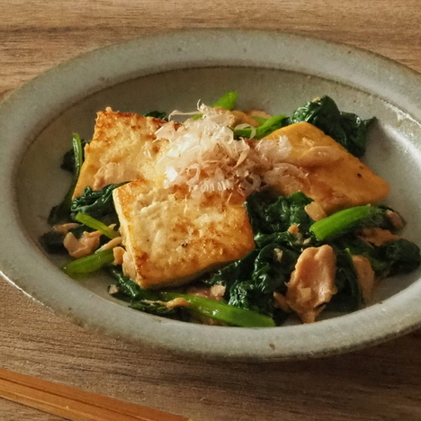 豆腐と小松菜のお手軽チャンプルー