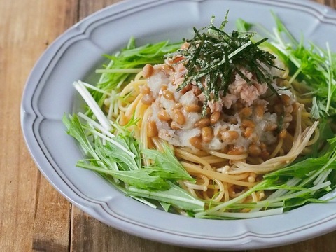 えのきでヘルシー納豆ツナおろしスパゲティ