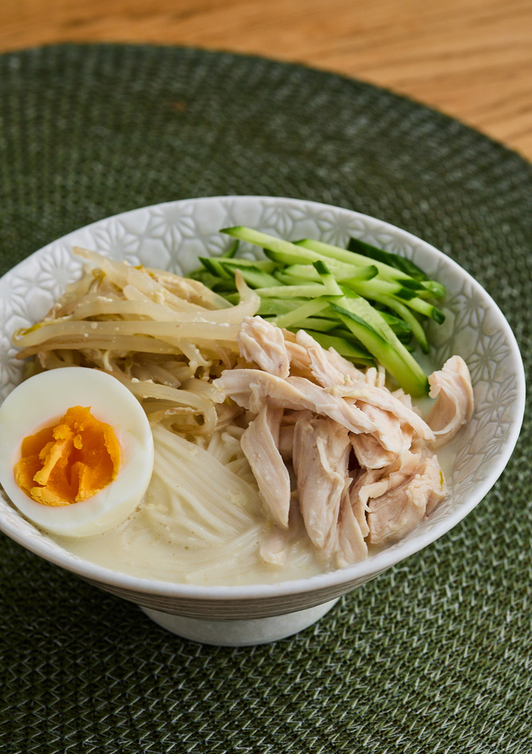 鶏だしの豆乳にゅうめん