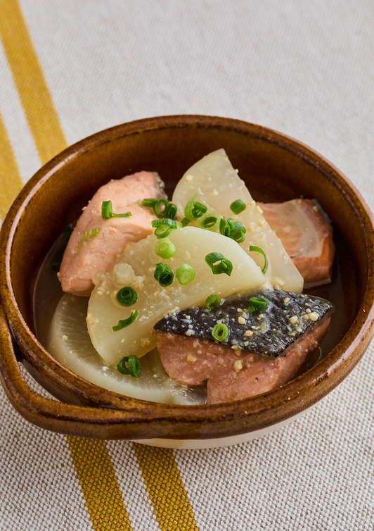 鮭と大根のみそ煮