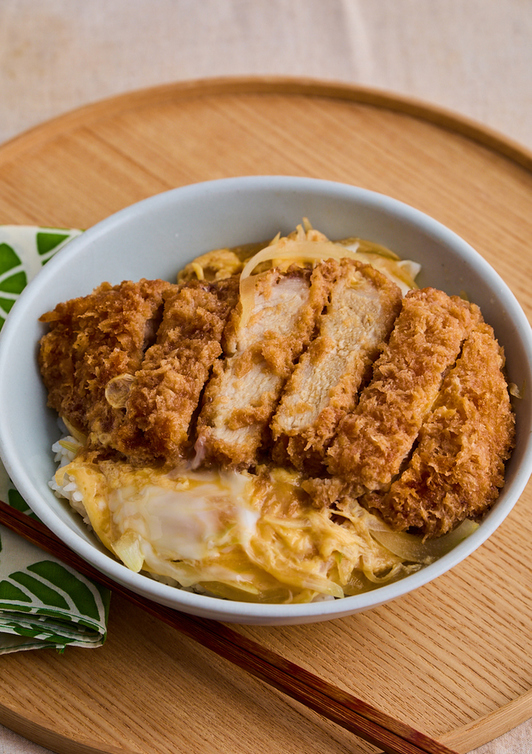 惣菜のとんかつで卵とじ丼