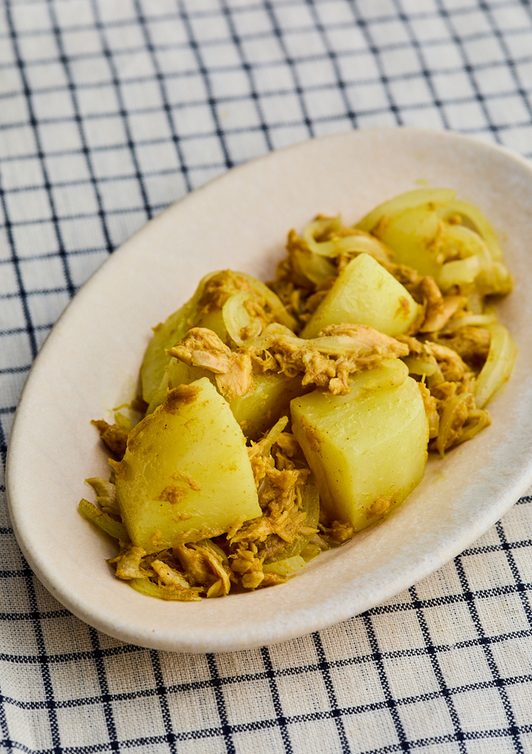 ツナとじゃがいものカレー炒め