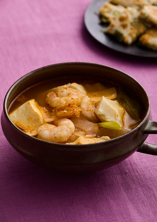 むきえびと豆腐のチゲ風