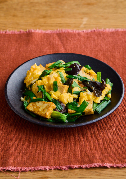 厚揚げとにらの中華炒め