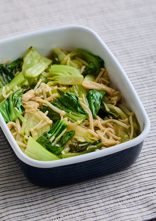 作り置き チンゲン菜とえのきの中華あえ