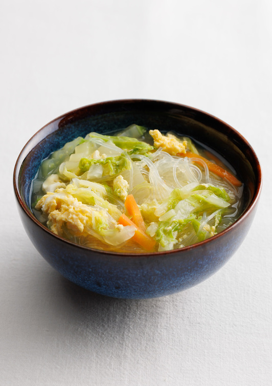 簡単 野菜たっぷり春雨スープ
