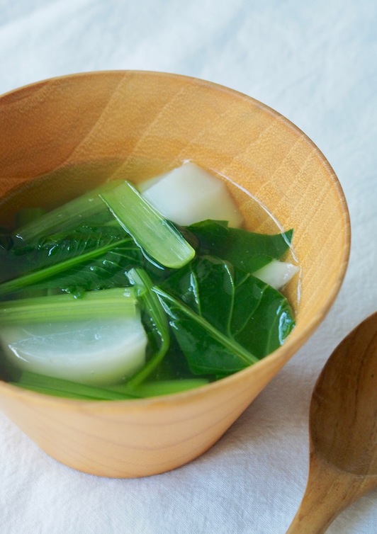 かぶと小松菜のあっさり中華スープ
