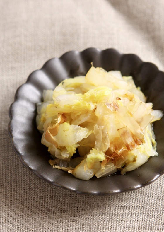 材料3つ 白菜のオカカ和え