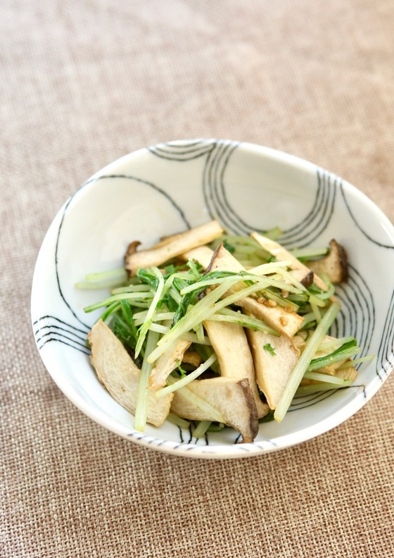 水菜とエリンギの胡麻和え