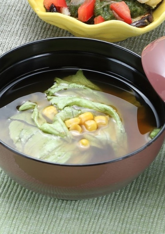 レタスの味噌汁