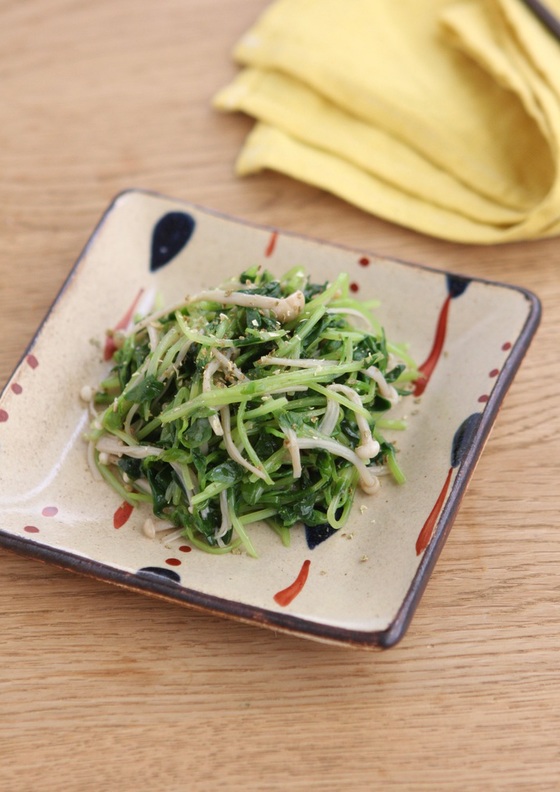 豆苗とえのきたけの山椒あえ