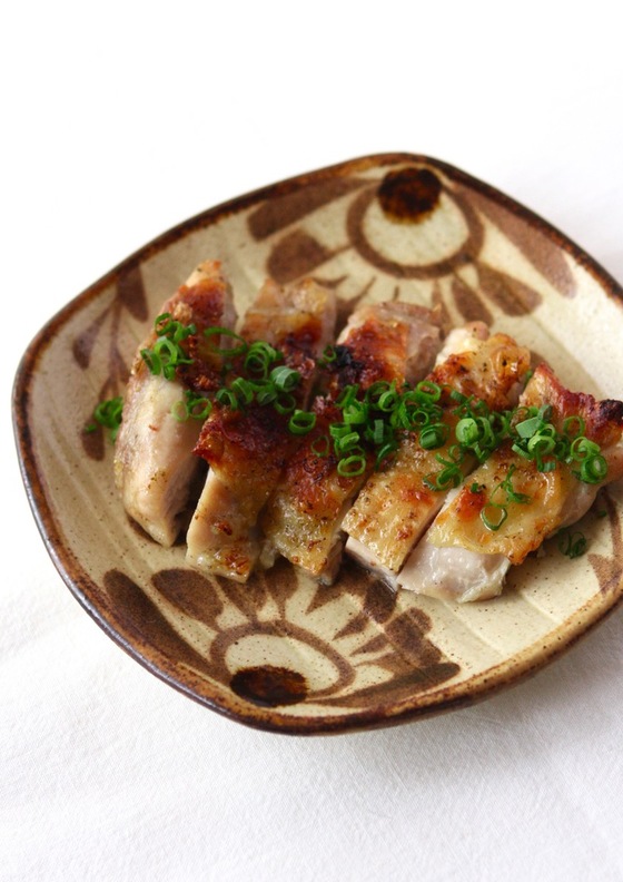 おつまみにも 皮パリッ 鶏ももの山椒焼き