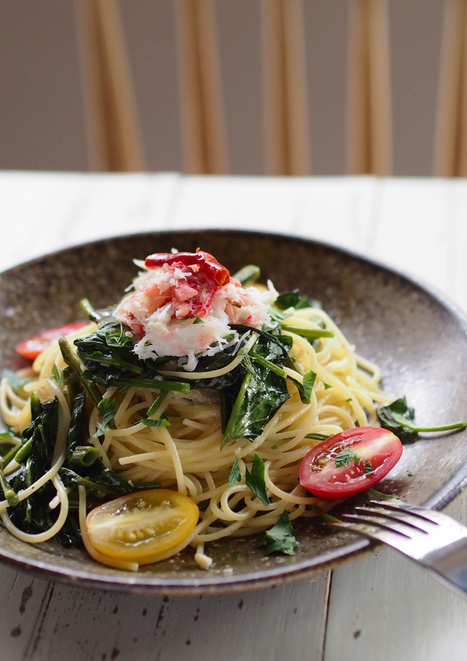 ズワイガニと空芯菜のスパゲッティーニ