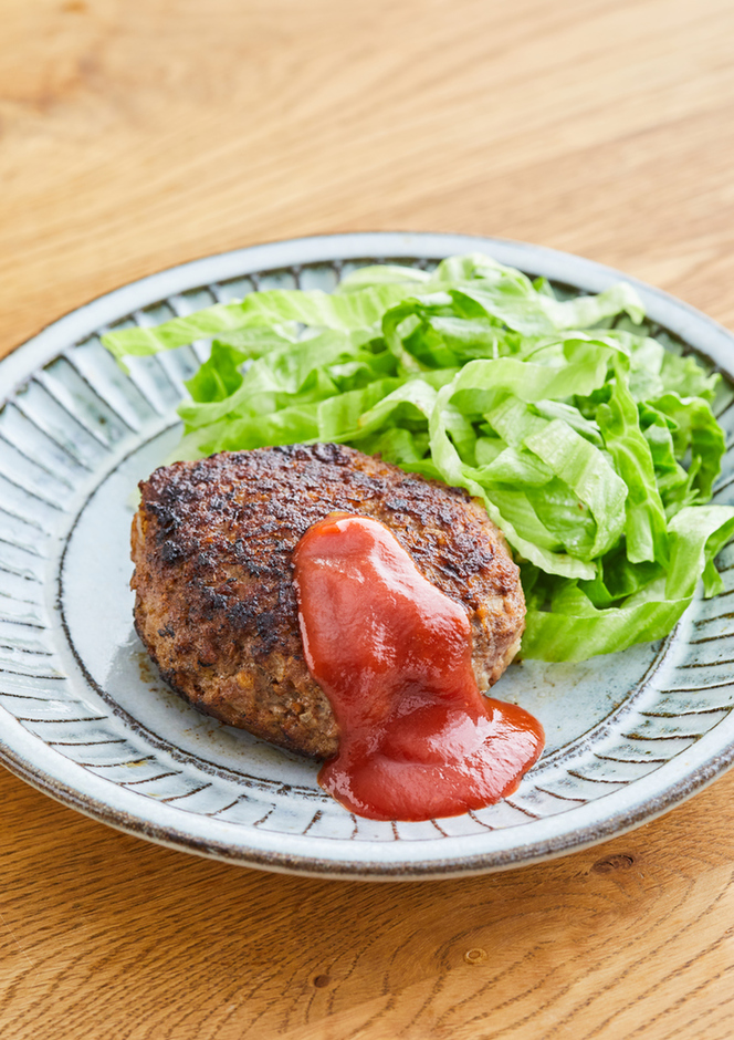 カリウムを抑えた ビーフハンバーグ