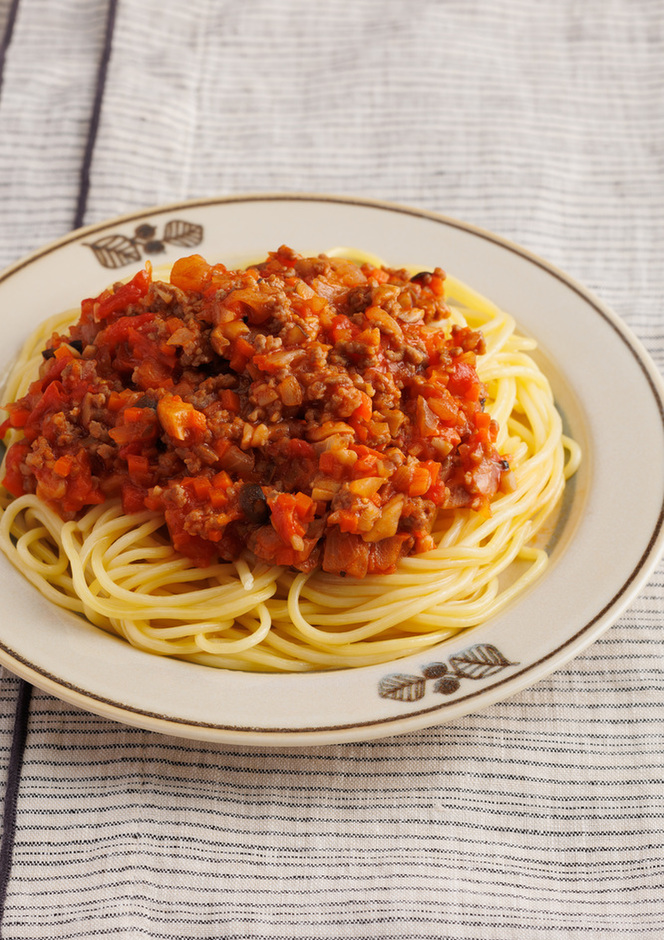 脂質控えめ ミートソーススパゲッティ