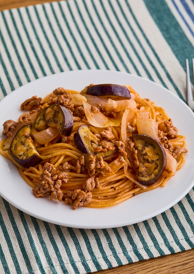 なすのミートソースパスタ